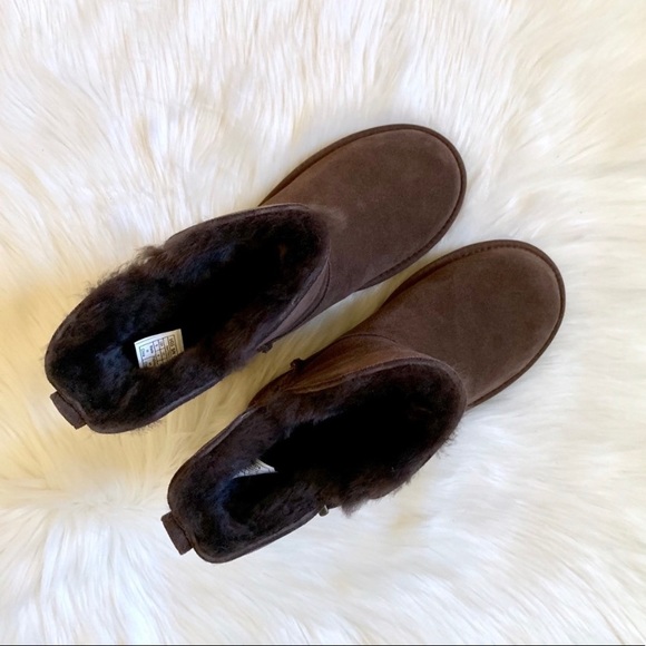 UGG Chocolate Renley II Boots - Picture 5 of 8
